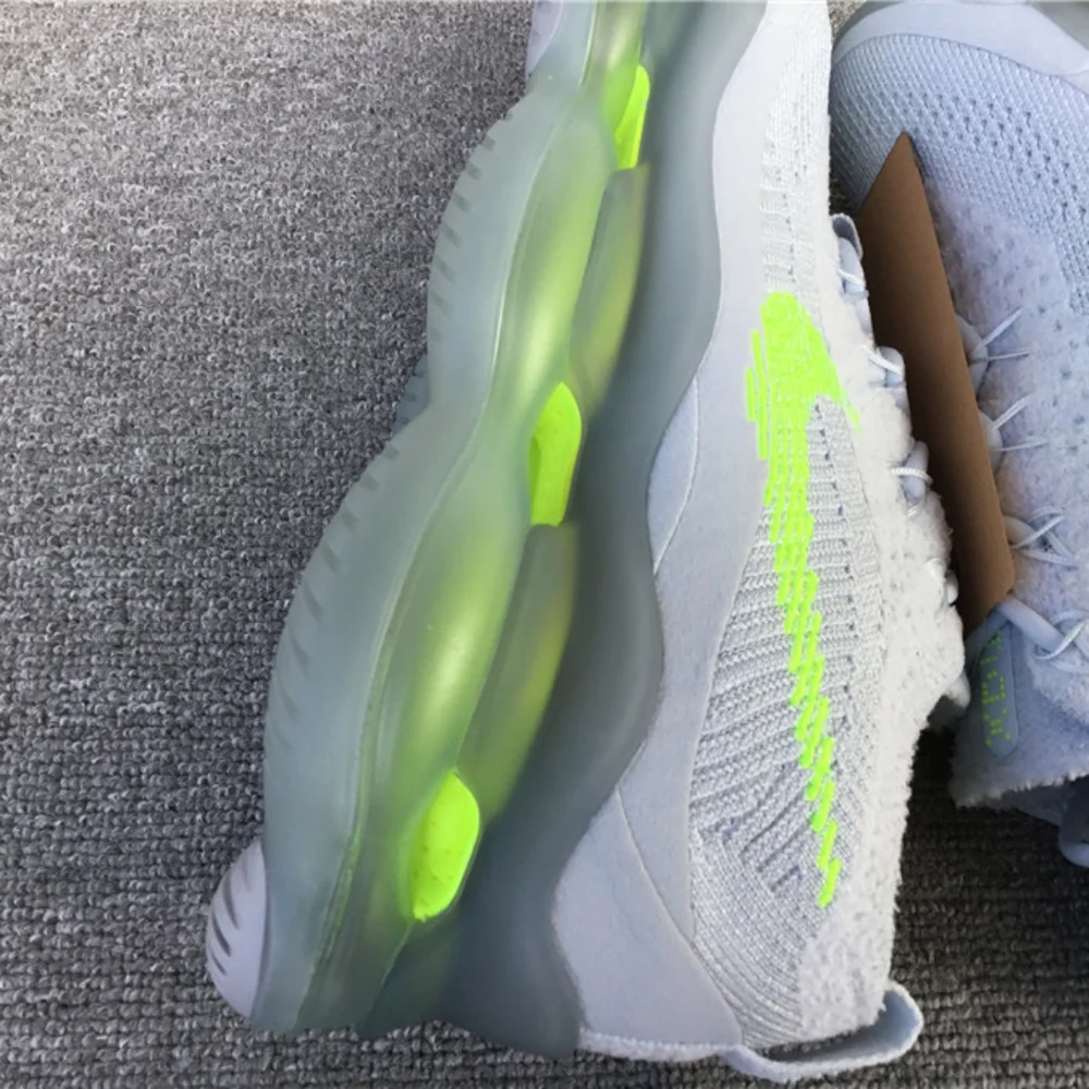 Women's Nike Air Max Flyknit scorpion - Picture 10 of 13